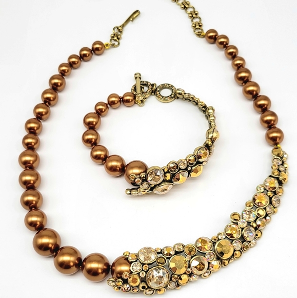 Heidi Daus Gold Pearl and Diamond Swarovski Crystal Asymmetrical Jewelry Set - Picture 4 of 14